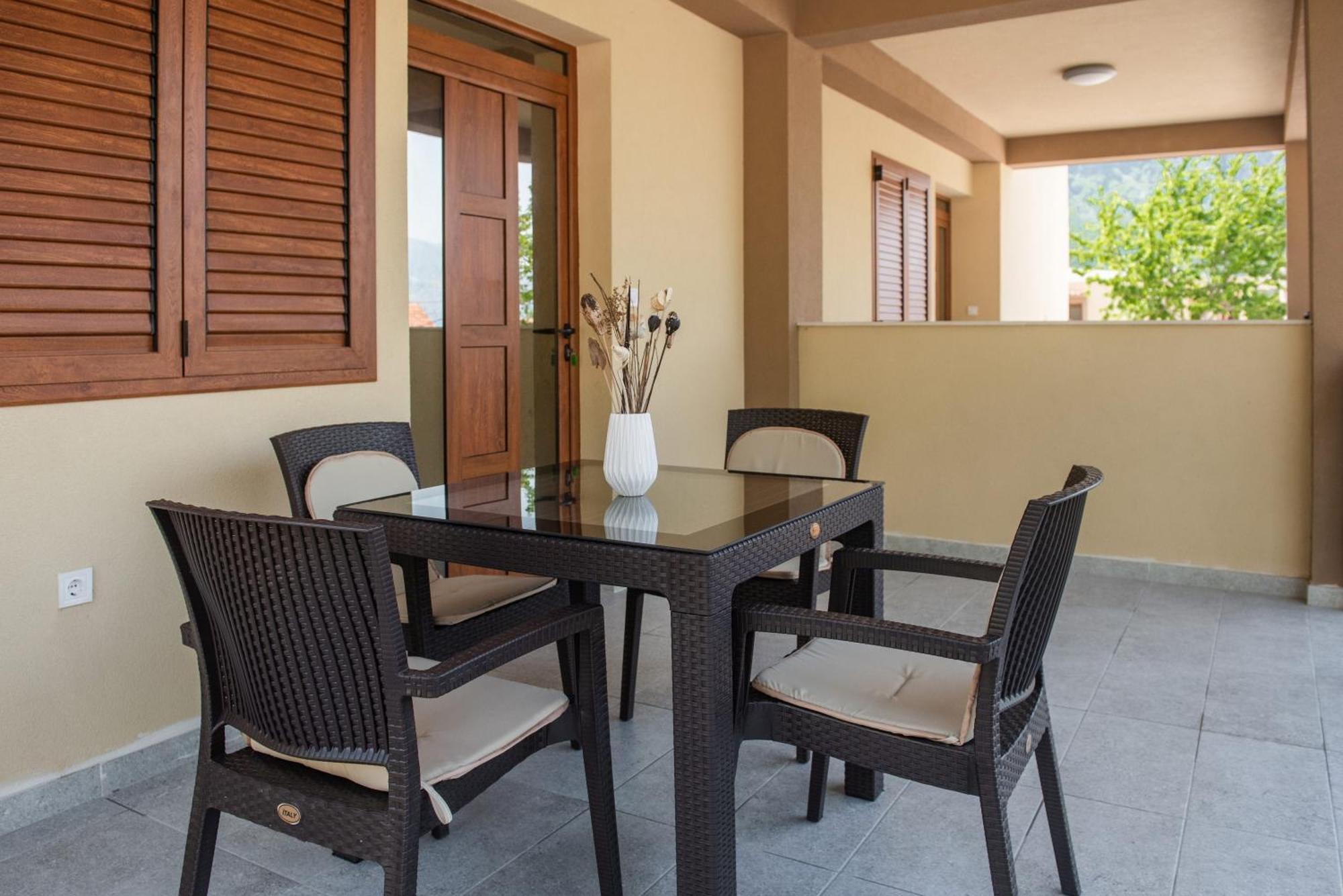 Kasi Apartments Kotor Ngoại thất bức ảnh
