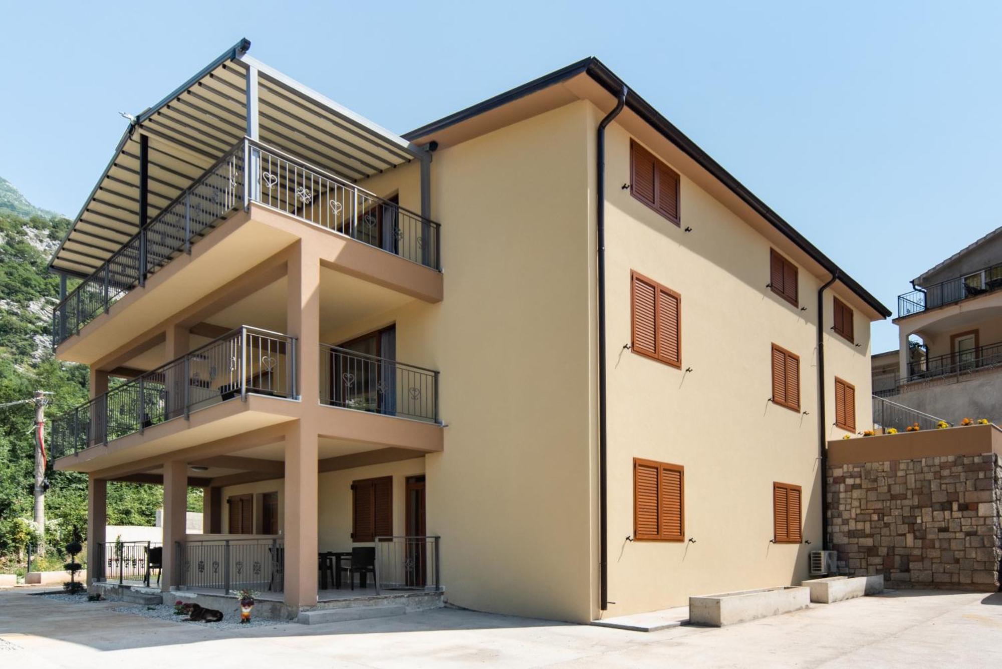 Kasi Apartments Kotor Ngoại thất bức ảnh
